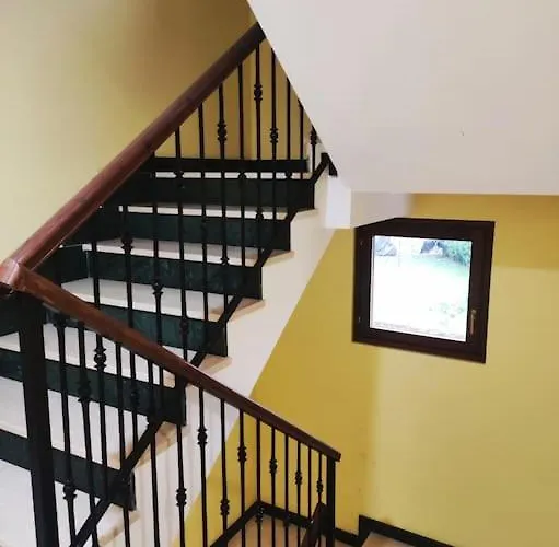 Casina Mencia דירה *